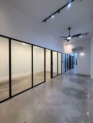 Trio (D8), Office #607939661